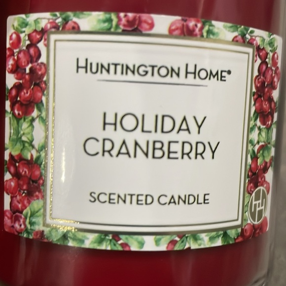 Huntington Home Holiday Cranberry Scented Candle 1 wick - Picture 3 of 5